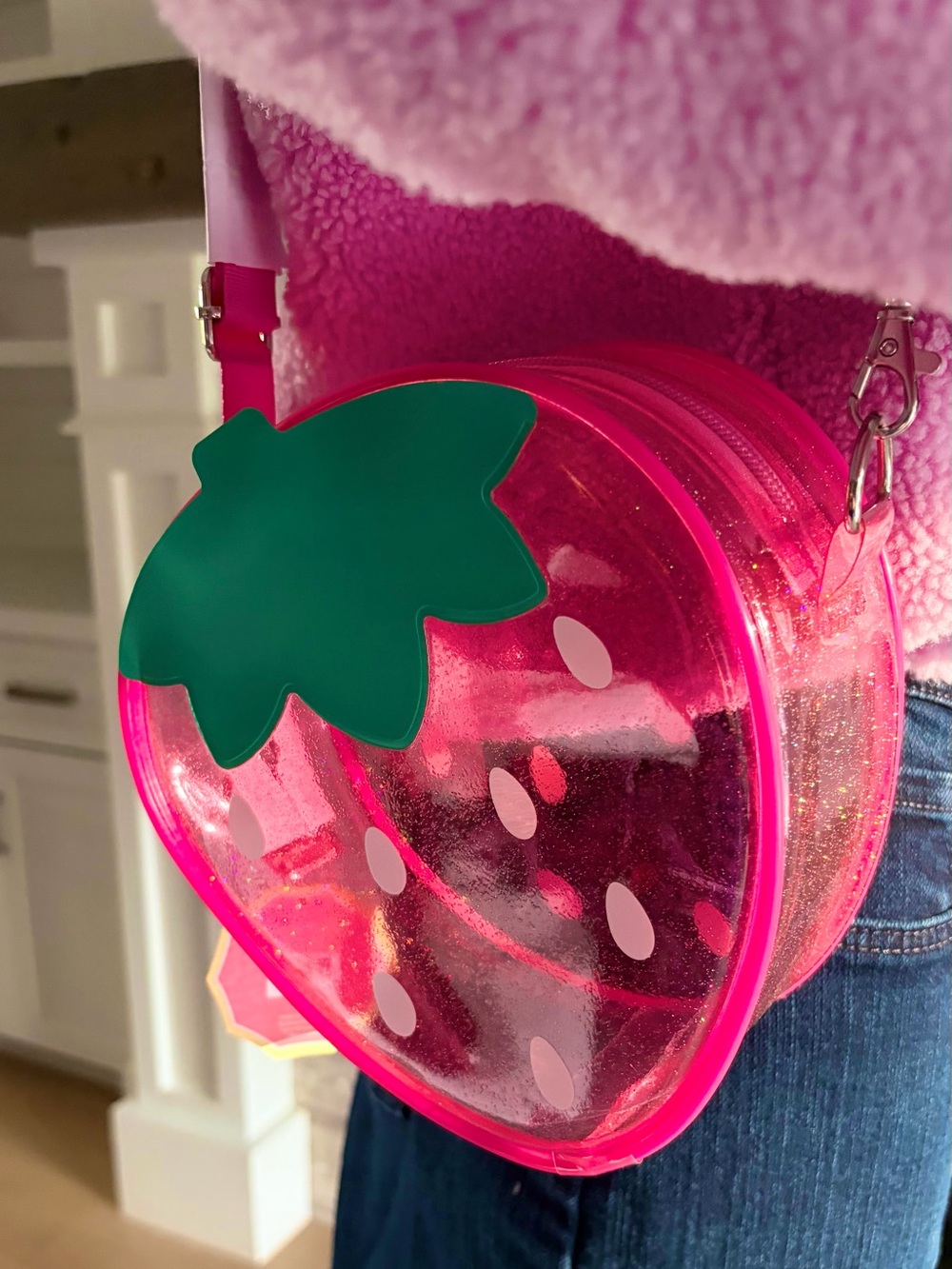 Clear See-Thru Sparkly Strawberry Glitter Bag - Picture 4 of 8